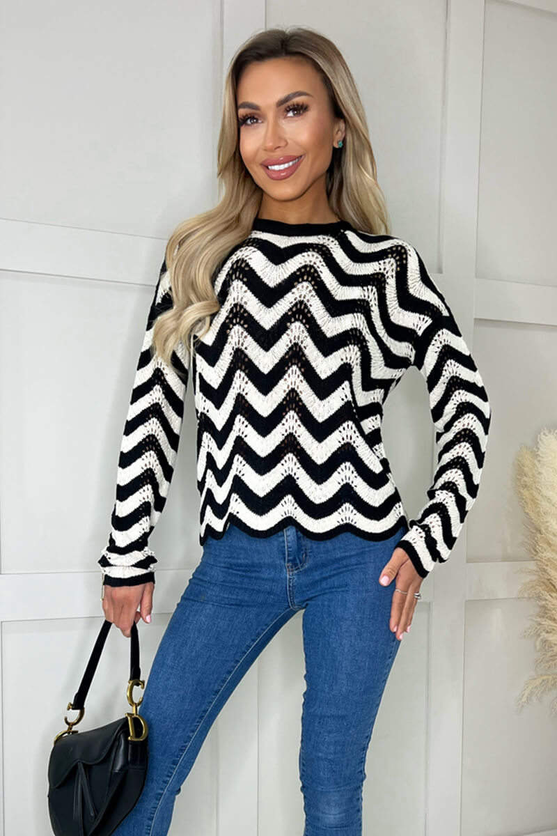 Black And White Zig Zag Long Sleeve Crochet Top - Swimclubus
