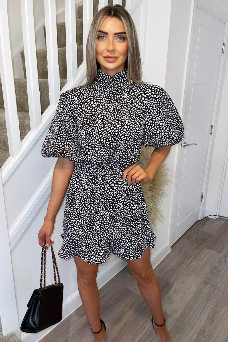 Black Printed Puff Sleeve Skater Dress - Swimclubus