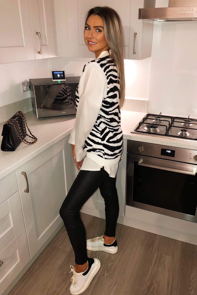 Black and White Zebra Print Tank Top - Swimclubus