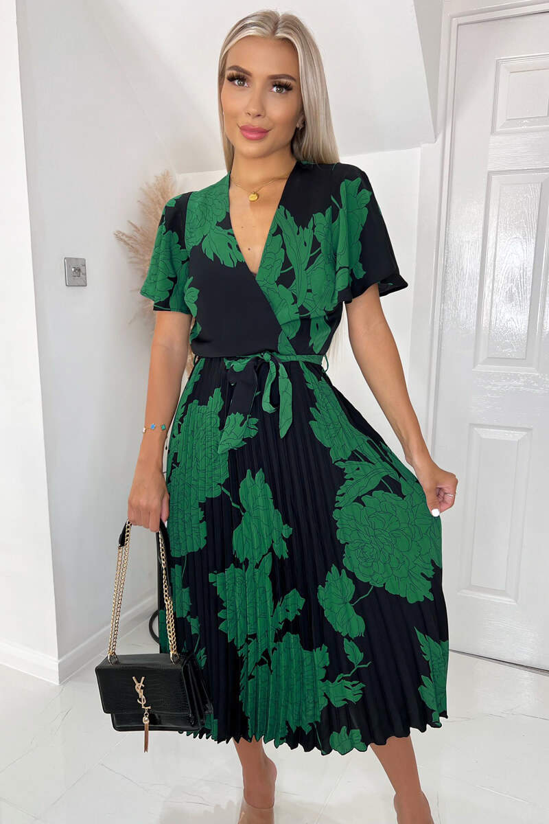 Black And Green Floral Pleated Midi Dress - Swimclubus