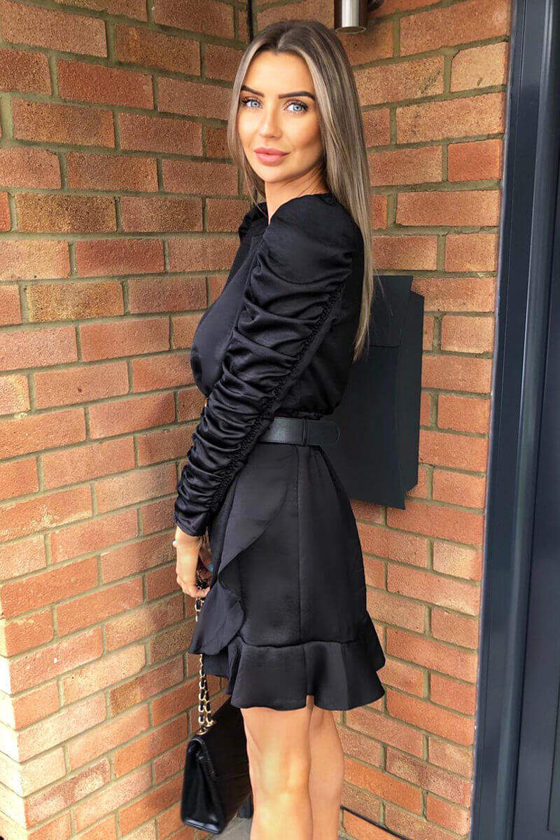 Black Ruched Sleeve Skater Dress - Swimclubus
