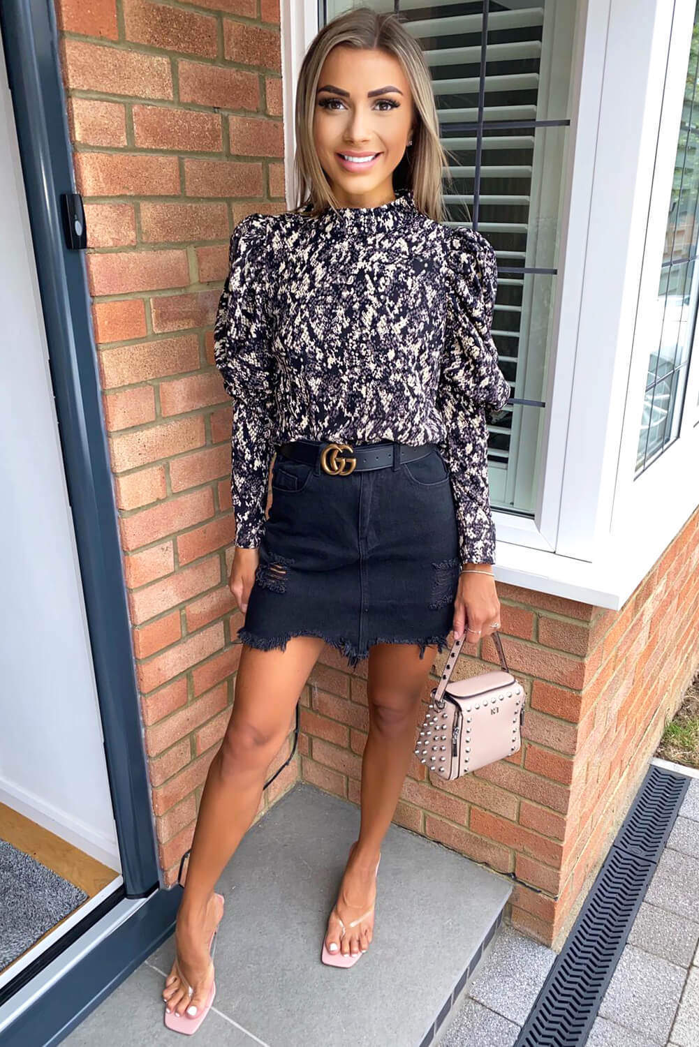 Black Printed Puff Sleeve Cuff Top - Swimclubus